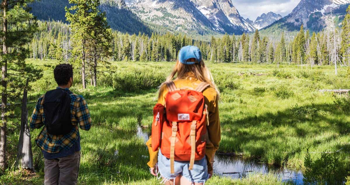 Two people day hiking in Stanley Idaho 